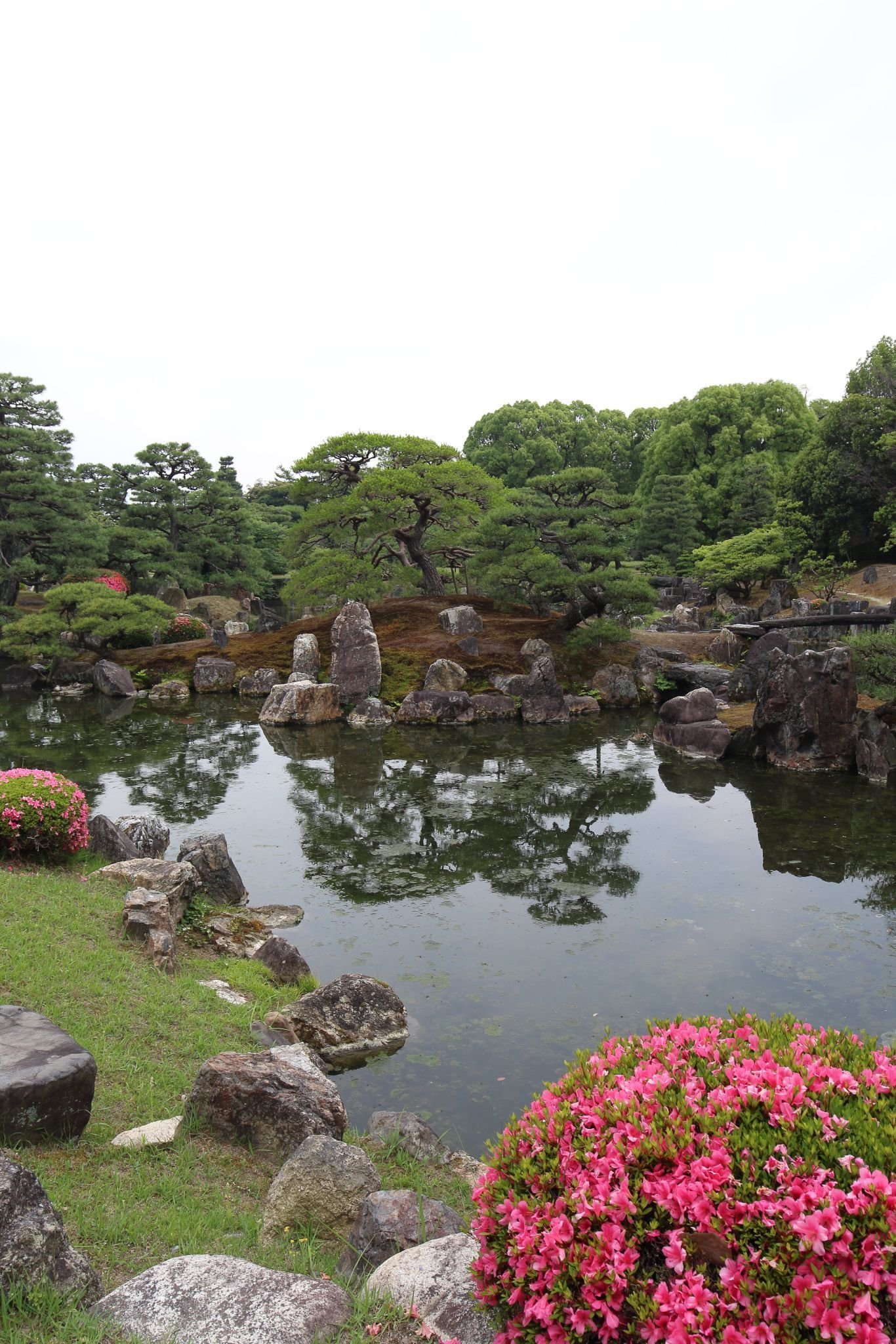 🏯 니노마루 역사 유적 정원(니노마루 시세키 테이엔) 이미지 10